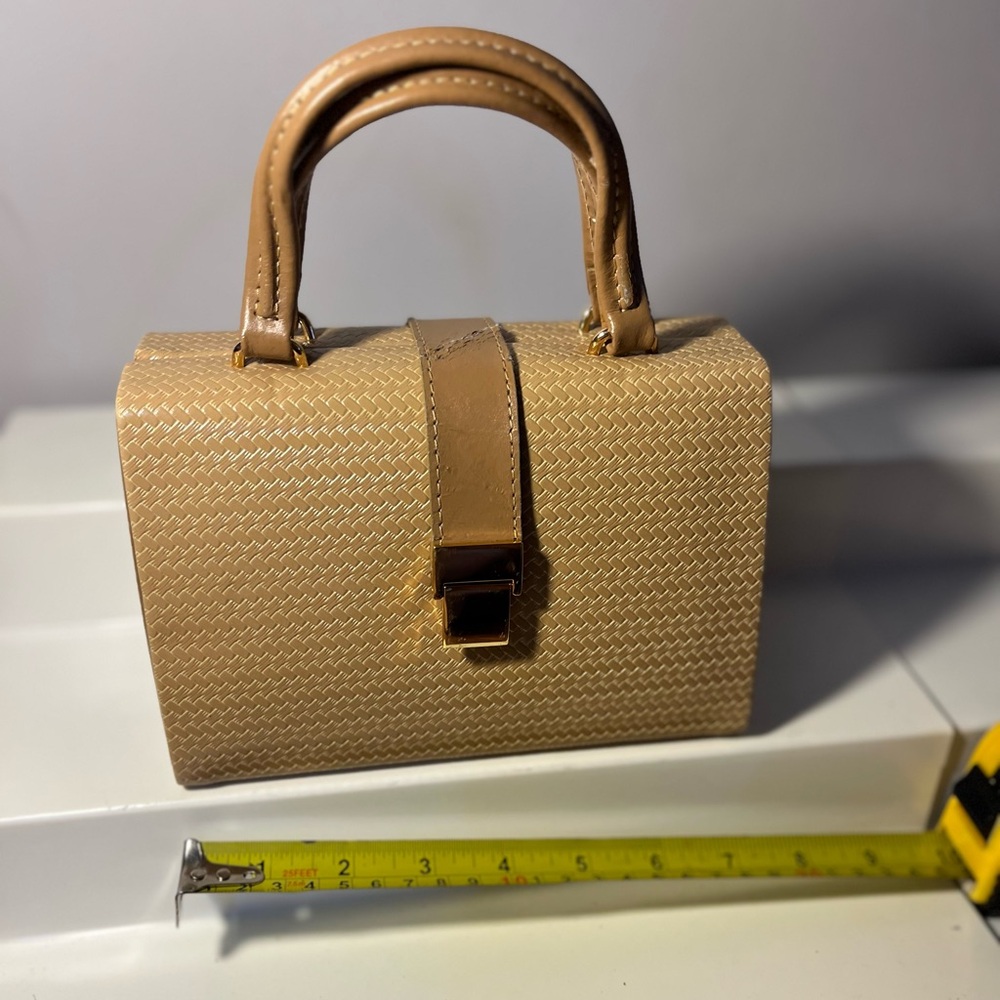 Jewelry/Accessory Purse in so much style!!